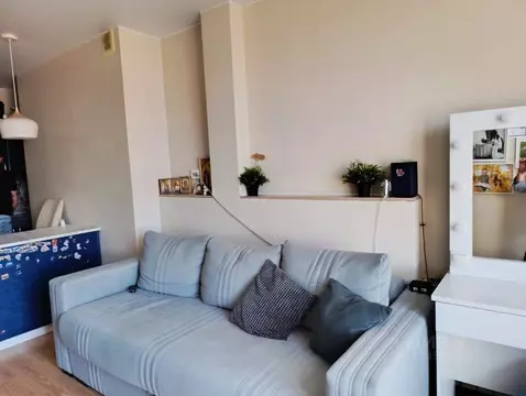 1-к кв. Омская область, Омск Госпитальная ул., 19а (39.0 м)