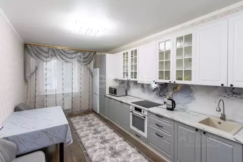 2-к кв. Тюменская область, Тюмень Кремлевская ул., 112к1 (62.0 м)