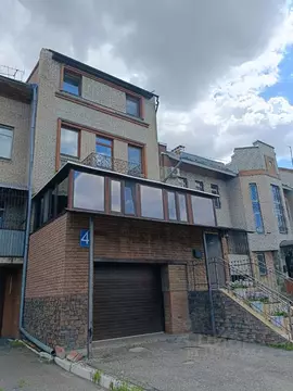 Таунхаус в Омская область, Омск ул. Суворова, 86/4 (278 м)