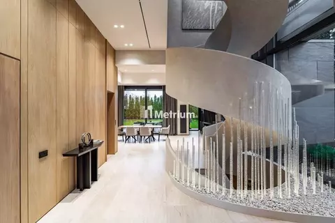 Коттедж в Московская область, Одинцовский городской округ, с. Усово, ...