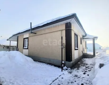 Дом в Башкортостан, Иглинский район, Акбердинский сельсовет, д. ...