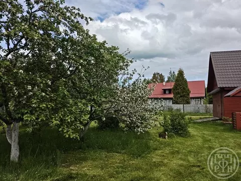 Дом в Ленинградская область, Кингисеппский район, Усть-Лужское с/пос, ...