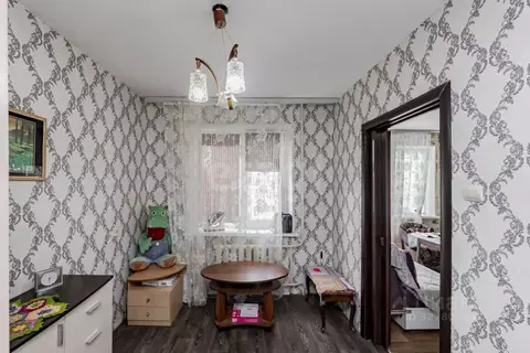 2-к кв. Тюменская область, Тюмень ул. 30 лет Победы, 92 (26.7 м)