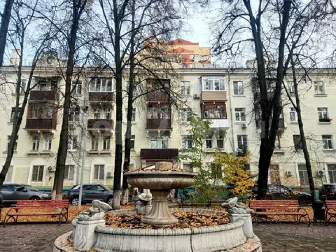 Продается 2-комнатная квартира