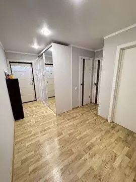 2-к кв. Самарская область, Тольятти Ленинградская ул., 68 (60.0 м)