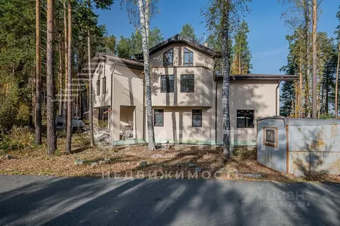 Дом в Свердловская область, Белоярский муниципальный округ, Лесные ...