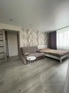 1-к кв. Вологодская область, Череповец Набережная ул., 51 (40.0 м)