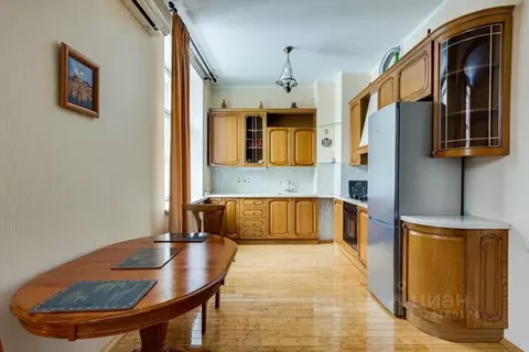 3-к кв. Москва пл. Победы, 1кЕ (80.0 м)