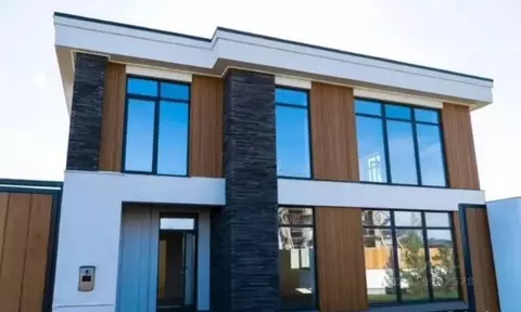 Дом в Калининградская область, Калининград ул. Анны Ахматовой, 9 (212 ...