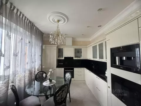 2-к кв. Москва Мичуринский просп., 34 (78.0 м)