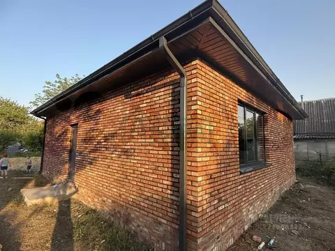 Дом в Ростовская область, Азов Азовский район, Мичуринец-3 мкр, 1648 ...