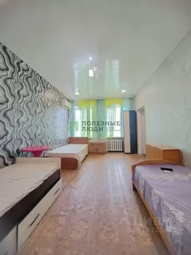 2-к кв. Астраханская область, Астрахань Жилая ул., 8к1 (65.0 м)