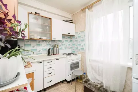 2-к кв. Тюменская область, Тюмень Метелева мкр, ул. Метелевская, 6 ...