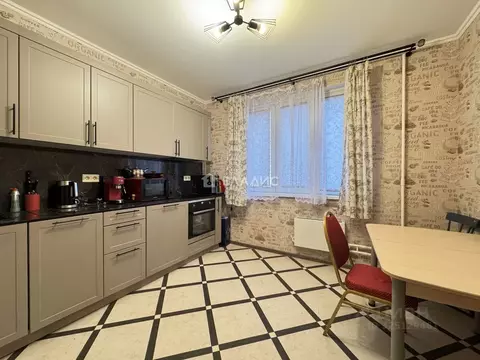 3-к кв. Москва ул. Ухтомского Ополчения, 3 (75.0 м)