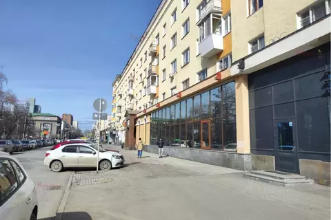 Торговая площадь в Свердловская область, Екатеринбург ул. ...