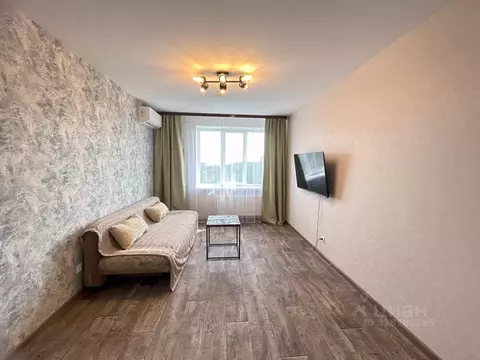 1-к кв. Удмуртия, Ижевск ул. 40 лет Победы, 135 (36.0 м)