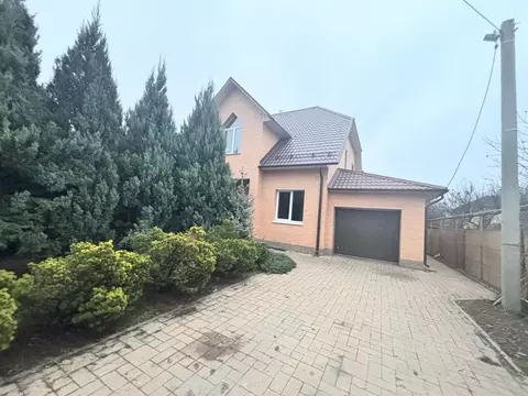 Дом в Волгоградская область, Волжский пос. Рабочий, ул. Хользунова ...