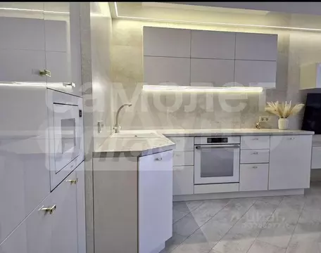 2-к кв. Крым, Евпатория просп. Ленина, 68к43 (57.0 м)