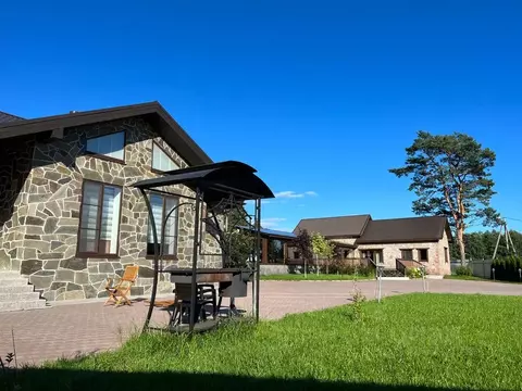 Дом в Ленинградская область, Выборгский район, Рощинское городское ...