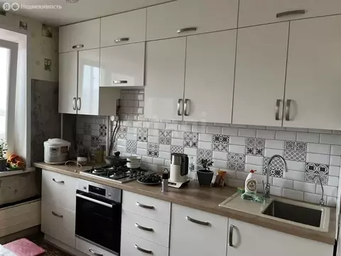 4-комнатная квартира: Тверь, Хрустальная улица, 43 (85.6 м)