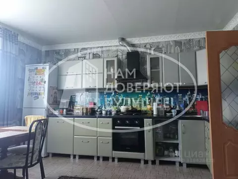 Дом в Пермский край, Чернушинский муниципальный округ, д. Ракино ул. ...