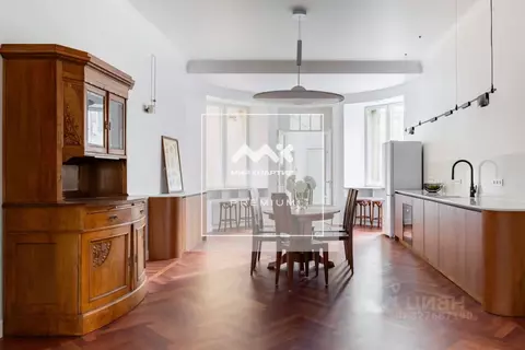 6-к кв. Санкт-Петербург ул. Рубинштейна, 15-17 (217.3 м)