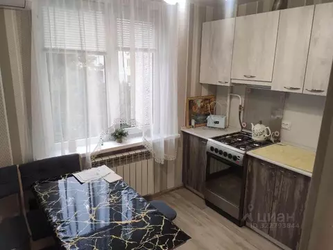 3-к кв. Краснодарский край, Краснодар ул. Трудовой Славы, 8 (60.0 м)