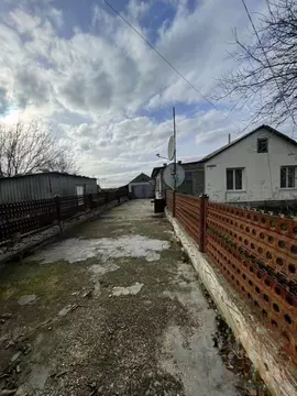 Дом в Крым, Нижнегорский район, Новогригорьевское с/пос, с. Коренное ...