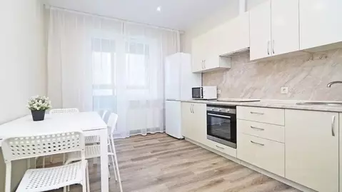 1-к кв. Татарстан, Казань ул. Сабира Ахтямова, 1к3 (35.0 м)