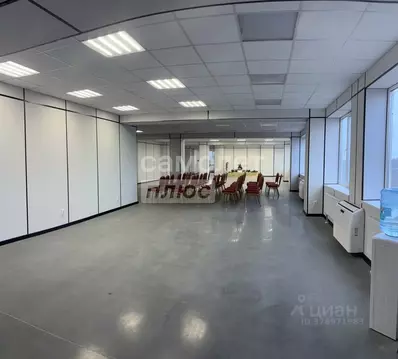 Помещение свободного назначения в Курская область, Курск просп. ...