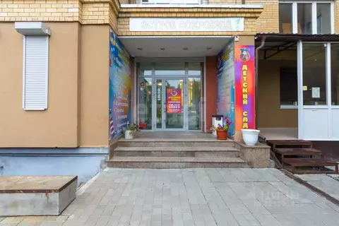 Помещение свободного назначения в Тюменская область, Тюмень ул. ...