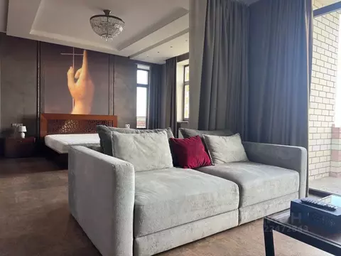 1-к кв. Тюменская область, Тюмень ул. Малыгина, 90 (90.0 м)