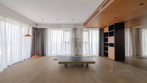 3-к кв. Москва Поклонная ул., 9 (102.6 м)