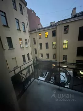 Комната Санкт-Петербург 10-я Васильевского острова линия, 25/42 (18.5 ...