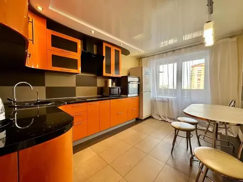 2-к кв. Самарская область, Тольятти ул. 40 лет Победы, 5А (65.0 м)