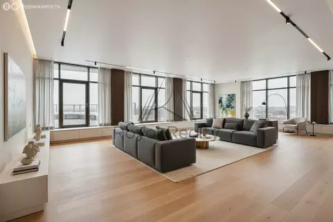 4-комнатная квартира: Санкт-Петербург, Ждановская улица, 45 (226.9 м)