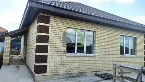 Дом в Самарская область, Сызранский район, Новая Рачейка с/пос, с. ...