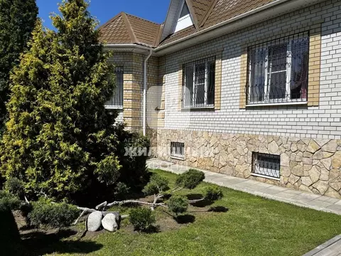 Дом в Саратовская область, Энгельс Светлая ул., 21 (294 м)