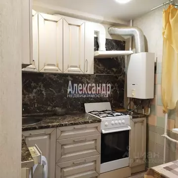 3-к кв. Санкт-Петербург, Санкт-Петербург, Петергоф Суворовская ул., ...