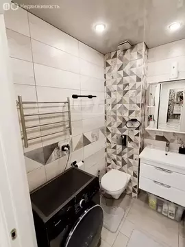 2-комнатная квартира: Тюмень, улица Тимофея Чаркова, 28 (53 м)