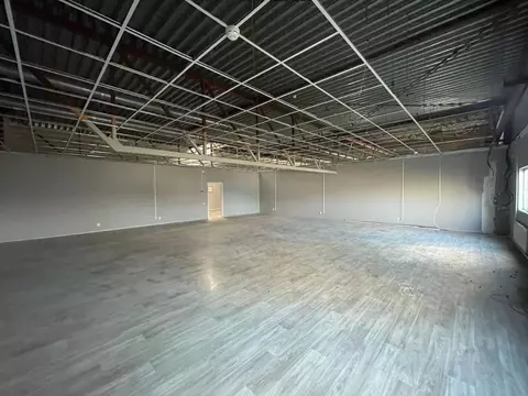 Производственное помещение в Санкт-Петербург Мебельная ул., 5 (2117 м)