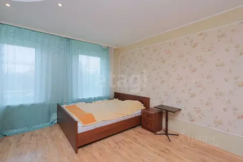 3-к кв. Оренбургская область, Оренбург ул. Аксакова, 14 (70.0 м)