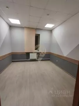 Офис в Белгородская область, Старый Оскол Заводская ул., 1Б (15 м)