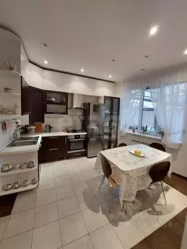 Дом в Ростовская область, Ростов-на-Дону Наземная ул. (108 м)