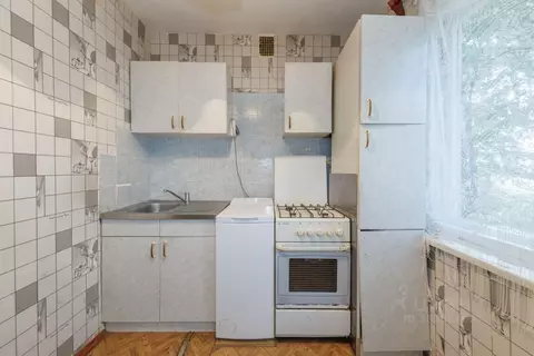 3-к кв. Брянская область, Брянск Авиационный пер., 1/1 (59.3 м)