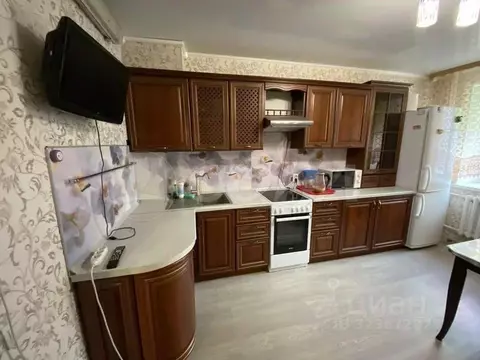 2-к кв. Тюменская область, Тюмень ул. Газопромысловая, 2 (68.0 м)