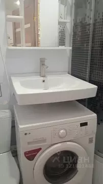 1-к кв. Чувашия, Чебоксары ул. Академика Королева, 4 (54.0 м)