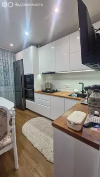 3-комнатная квартира: Набережные Челны, проспект Яшьлек, 33 (66.6 м)