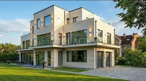 Дом в Московская область, Одинцовский городской округ, д. Немчиново  ...