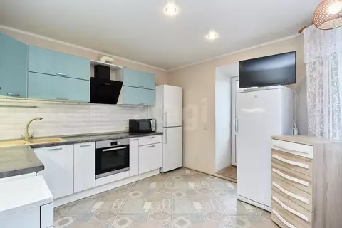 3-к кв. Тюменская область, Тюмень Амурская ул., 39 (95.0 м)